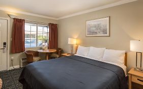 Harbor Motel